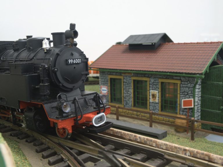 Nestheim-Model-Railway Loco